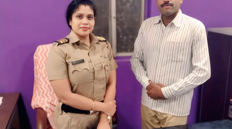 महिला पोलीस हवालदार प्रमिला निकम मॅडम जी. वाढदिवसांच्या शुभेच्छा ! पोलीस खात्यात नेहमीच प्रयत्नशील !!