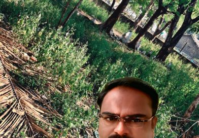 शासकीय रुग्णालय, प्राथमिक शाळा येथील वेताळबाबा चे येथील धोकादायक गचपण काढणार कोण..? ” सेल्फी विथ समस्या आंदोलनातून समस्यांचा पाढा सुरुच ” शासकीय रुग्णालय, प्राथमिक शाळा येथील वेताळबाबा चे येथील धोकादायक गचपण काढणार कोण..? ” सेल्फी विथ समस्या आंदोलनातून समस्यांचा पाढा सुरुच ”