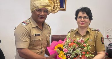 वरिष्ठ पोलीस निरीक्षक गिरीषा निंबाळकर यांनी काळेपडळ पोलीस ठाण्याचा पदभार स्वीकारला, कर्तव्यदक्ष महिला अधिकाऱ्याची इंट्री !