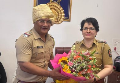 वरिष्ठ पोलीस निरीक्षक गिरीषा निंबाळकर यांनी काळेपडळ पोलीस ठाण्याचा पदभार स्वीकारला, कर्तव्यदक्ष महिला अधिकाऱ्याची इंट्री ! वरिष्ठ पोलीस निरीक्षक गिरीषा निंबाळकर यांनी काळेपडळ पोलीस ठाण्याचा पदभार स्वीकारला, कर्तव्यदक्ष महिला अधिकाऱ्याची इंट्री !